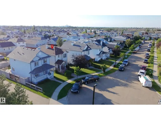 2806 31 ST NW NW, Edmonton, Alberta T6T1V1