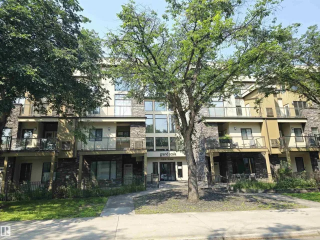 #21 11518 76 AV NW, Edmonton, Alberta T6G0K7
