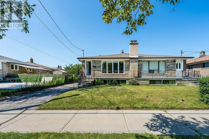 151 LANYARD ROAD, Toronto (Humbermede), Ontario M9M1Z3