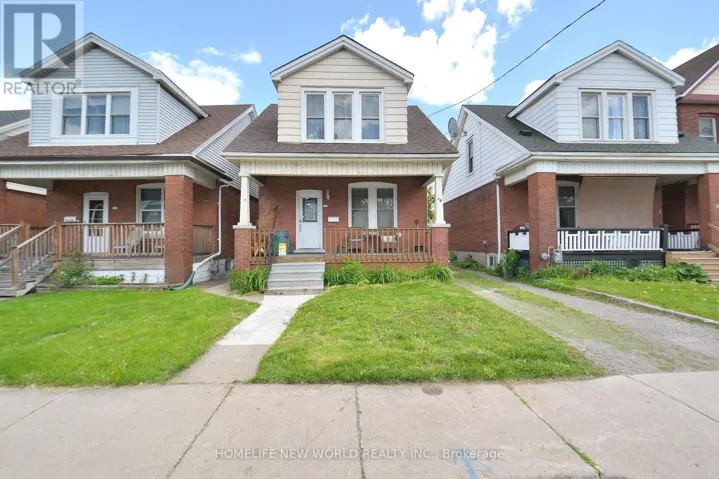 LOWER - 102 BELMONT AVENUE, Hamilton (Crown Point), Ontario L8L7M1