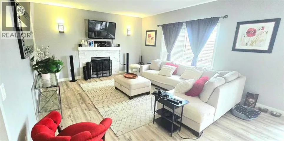 12709 105 ST, Grande Prairie, Alberta T8V2N3