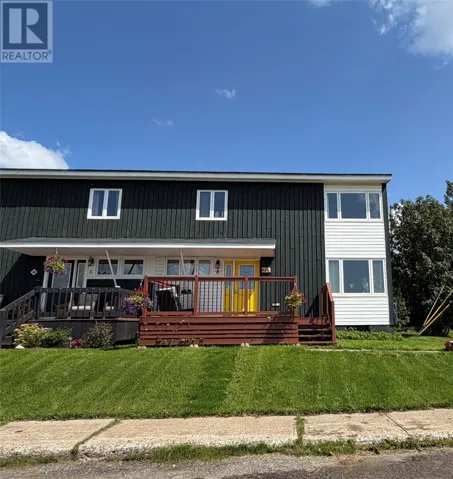 8 Banting Avenue, Wabush, Newfoundland & Labrador A0R1B0