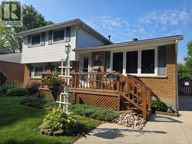 16 Donalda DRIVE, Chatham, Ontario N7L4J5