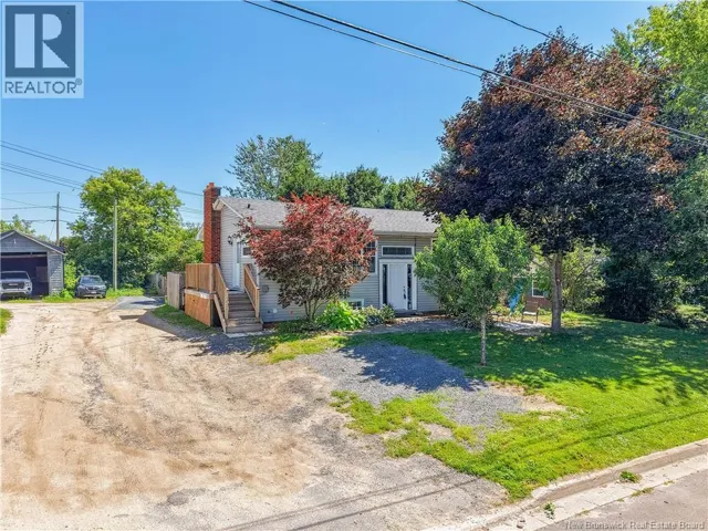 158 Friel Street, Fredericton, New Brunswick E3A2P4