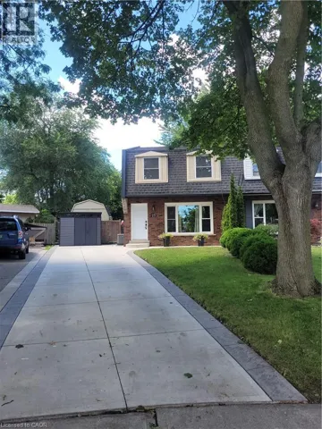 23 BENTLEY Place, Hamilton, Ontario L9C2R5