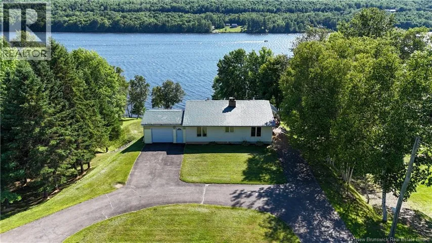 1597 Route 105, Southampton, New Brunswick E6G1M3