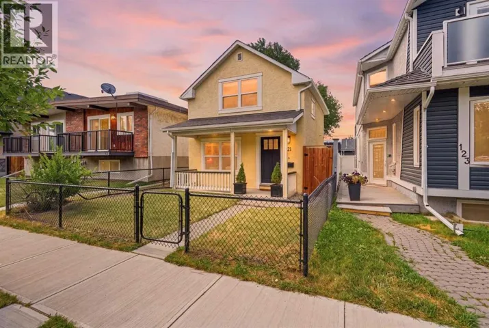 121 15 Street NW, Calgary, Alberta T2N2A8