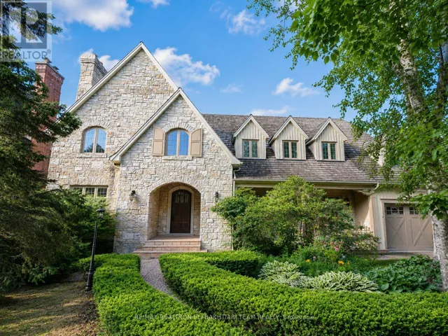 14 ST MARGARETS DRIVE, Toronto (Bridle Path-Sunnybrook-York Mills), Ontario M4N3E5