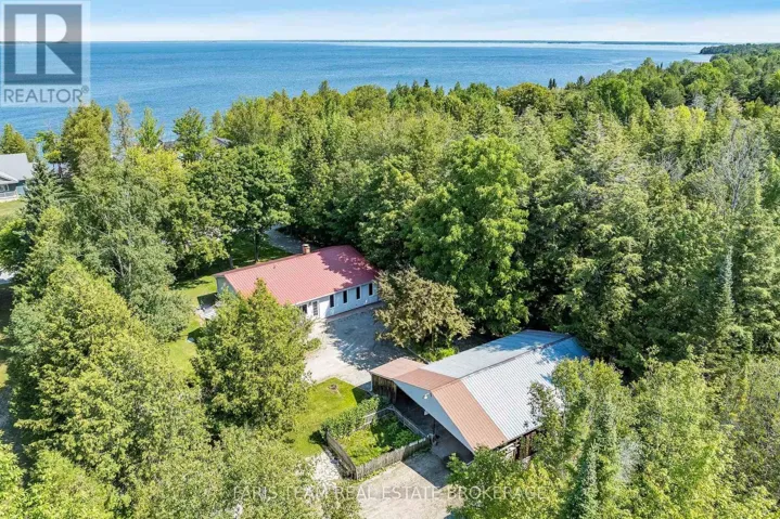 2554 CHAMPLAIN ROAD, Tiny, Ontario L9M0C3
