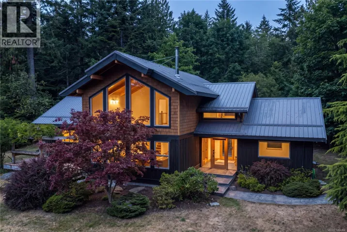1918 Chelsea Rd, Courtenay, British Columbia V9J1V7