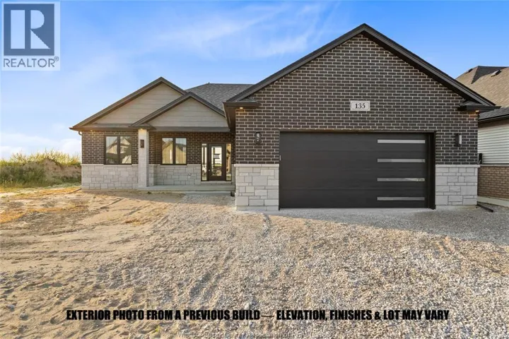 43 Bloomington Way, Chatham, Ontario N7L0H2