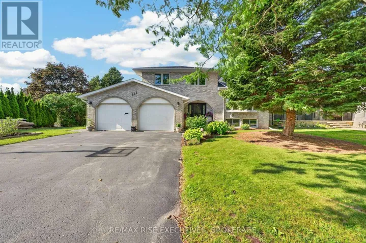 611 RIVERMEADE AVENUE, Kingston (East Gardiners Rd), Ontario K7M7Z5