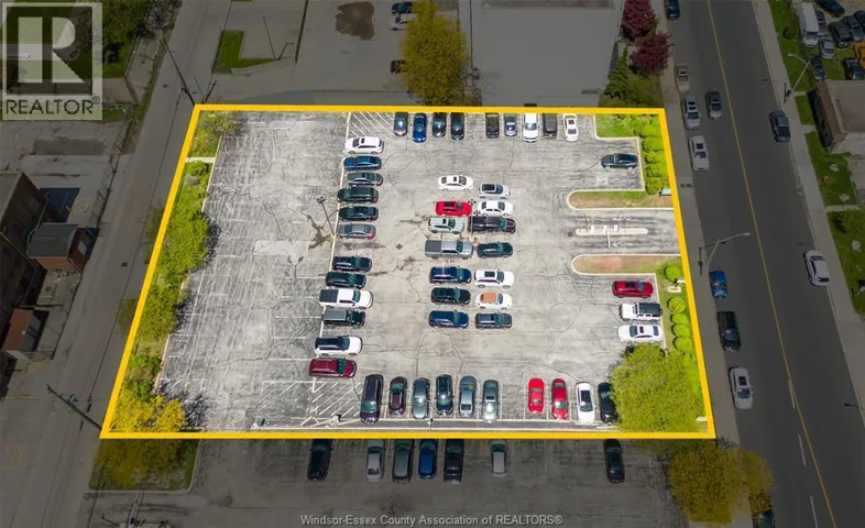 951 GOYEAU STREET, Windsor, Ontario N9A1E1
