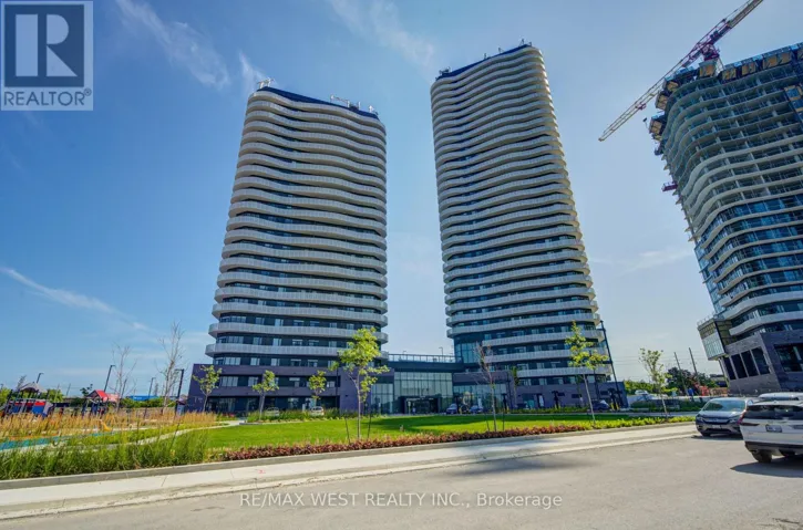 2012 - 6 FLAVELLE TRAIL, Vaughan (Steeles West Industrial), Ontario L4L0M8