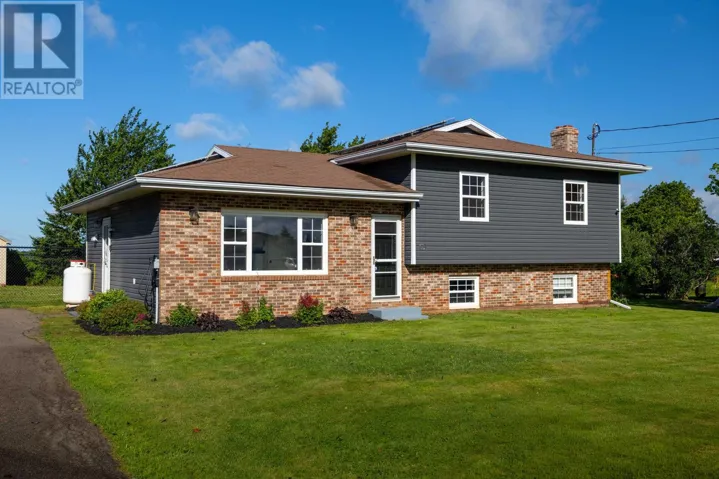 69 Mount Herbert Road, Stratford, Prince Edward Island C1B2S3