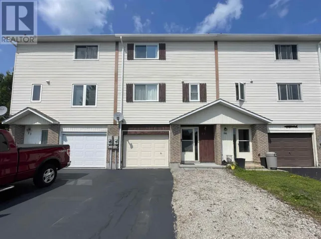 68 Farquhar PL, Elliot Lake, Ontario P5A2B3