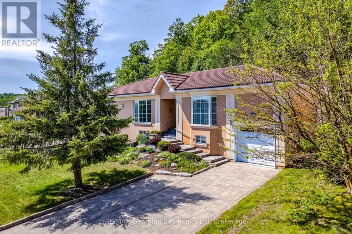 494 ABERDEEN BOULEVARD, Midland, Ontario L4R5L9