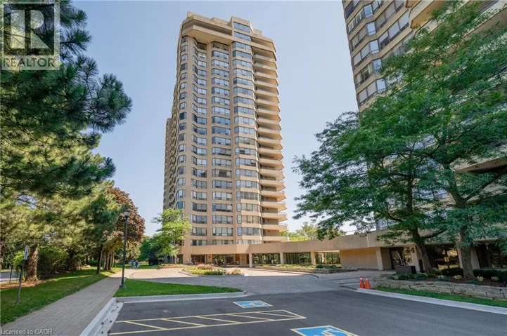 6 WILLOW Street Unit# 802, Waterloo, Ontario N2J4S3