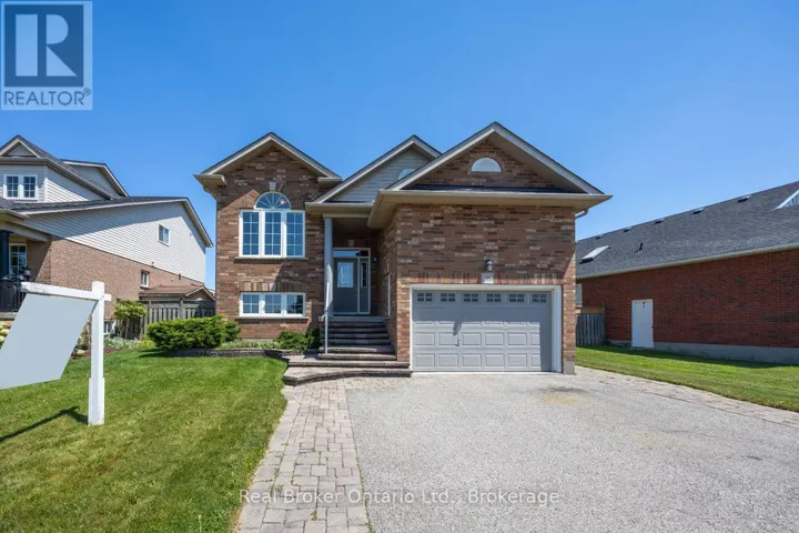 35 ARGENT STREET, Clarington (Bowmanville), Ontario L1C5K8