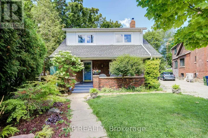 10 KING STREET CRESCENT, Toronto (Weston), Ontario M9N1K6