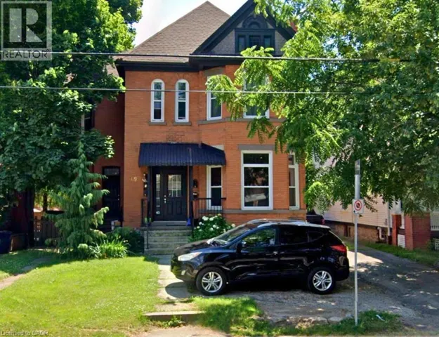 69 SHERMAN Avenue S Unit# 4, Hamilton, Ontario L8M2P8