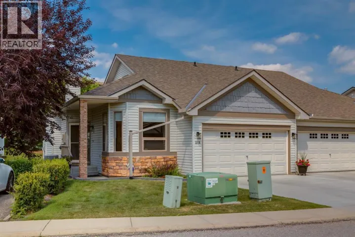218 Springbank Villas SW, Calgary, Alberta T3H5P7