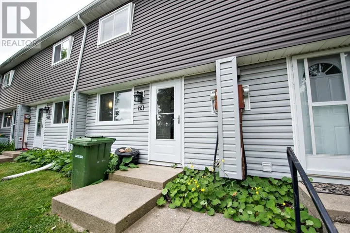 74 Cavendish Road, Cowie Hill, Nova Scotia B3P2K7