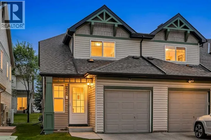 2337 Eversyde Avenue SW, Calgary, Alberta T2Y4S4