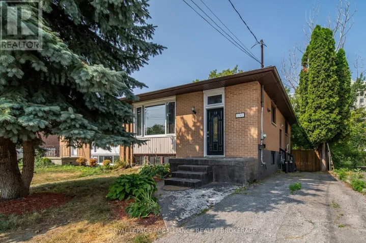 590 MACDONNELL STREET, Kingston (East of Sir John A. Blvd), Ontario K7K4X1