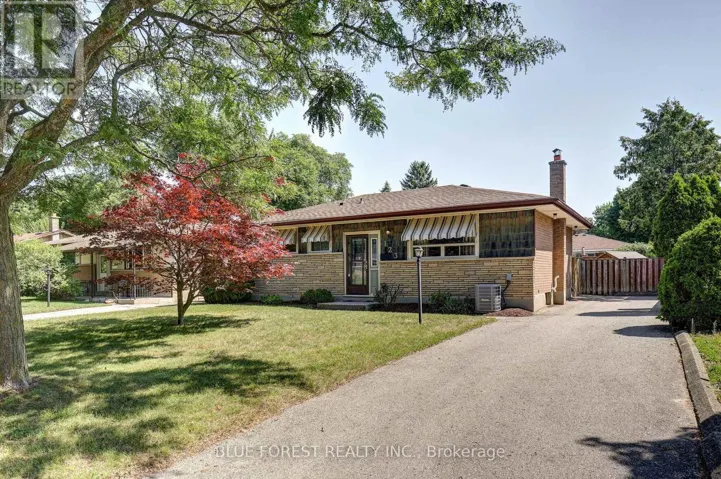 123 APONI CRESCENT, London East (East D), Ontario N5V2V3