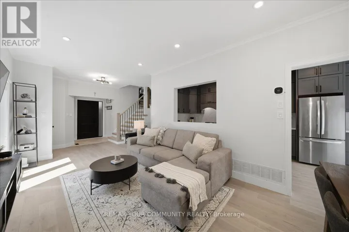 91 DOWNEY CIRCLE, Aurora (Bayview Wellington), Ontario L4G7E8