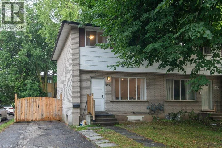 185 CEDARVALE Crescent Unit# A, Waterloo, Ontario N2L4T3