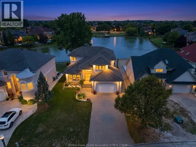 847 LAKE SHORE DRIVE, Windsor, Ontario N9G2R1