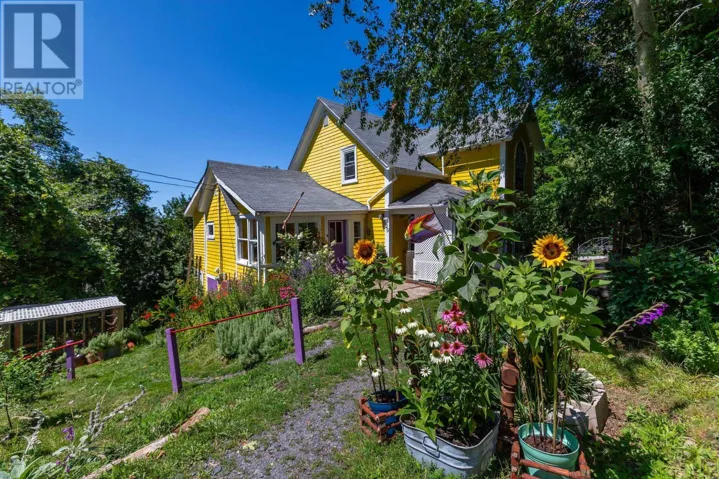 329 Chute Road, Bear River, Nova Scotia B0S1B0