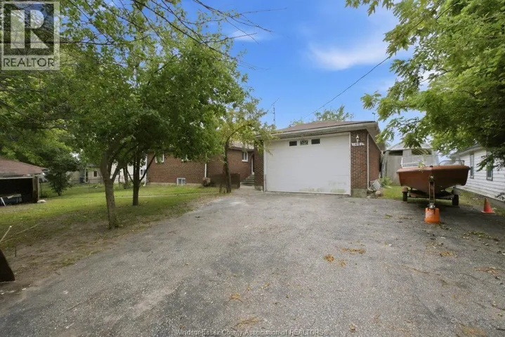 1441 HERITAGE RD, Kingsville, Ontario N9Y2E6