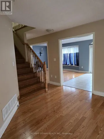 18 LONG MEADOW ROAD, Brampton (Bram East), Ontario L6P2A2