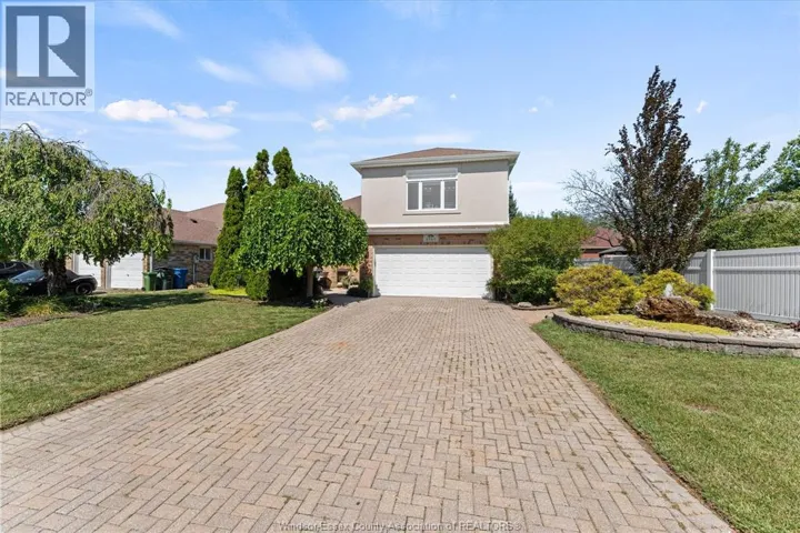 4960 SOUTHWOOD LAKES, Windsor, Ontario N9G2S9