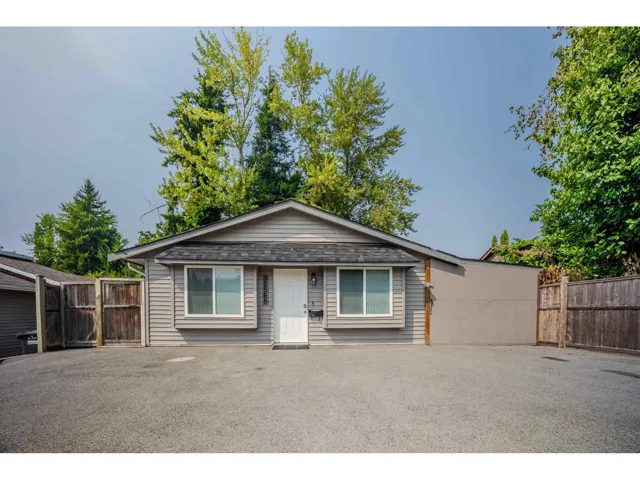 32565 GEORGE FERGUSON WAY, Abbotsford, British Columbia V2T4C8