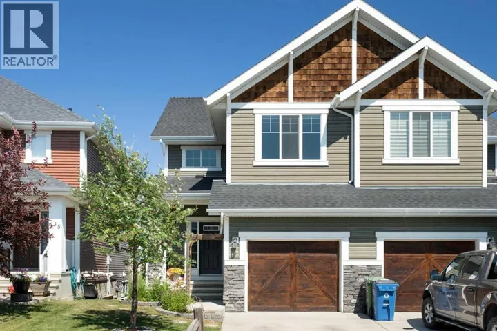 734 River Heights Crescent, Cochrane, Alberta T4C0J4
