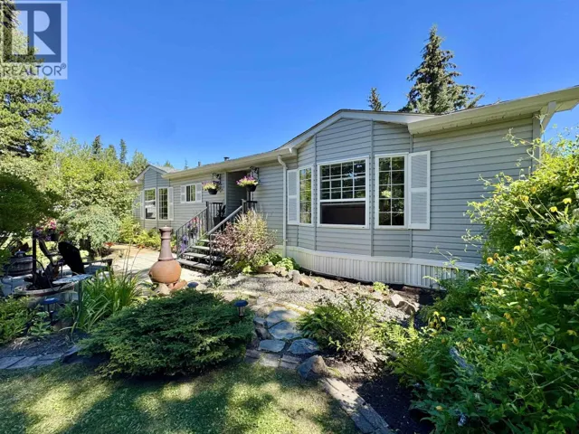 6485 GREY CRESCENT, Horse Lake, British Columbia V0K2E3