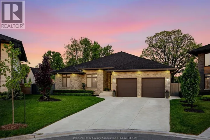 266 XAVIER CIRCLE, Lakeshore, Ontario N8N0J3