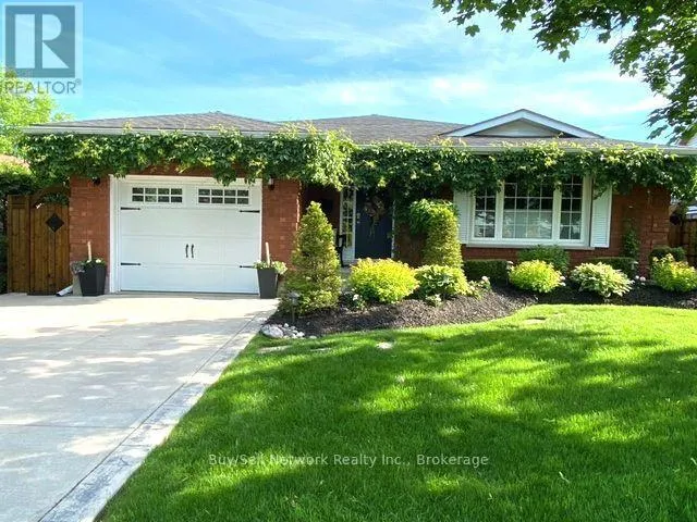 2504 IDYLLWOOD CRESCENT, Peterborough (Ashburnham Ward 4), Ontario K9L1Y9