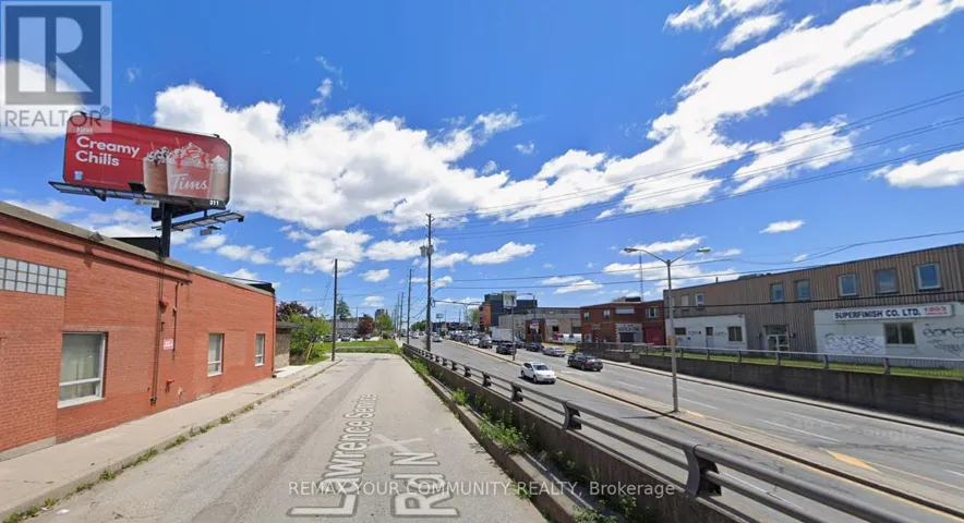 200 - 1214 LAWRENCE AVENUE W, Toronto (Yorkdale-Glen Park), Ontario M6A1E3