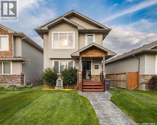 483 Coad MANOR, Saskatoon, Saskatchewan S7R0A8