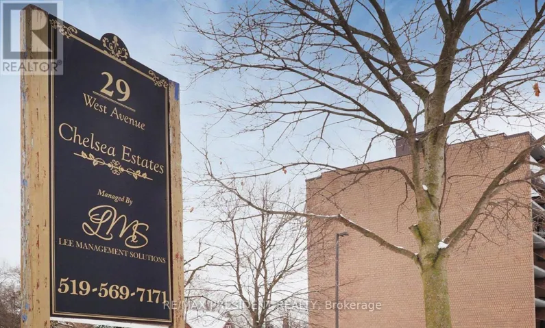 111 - 29 WEST AVENUE W, Kitchener, Ontario N2M5E4