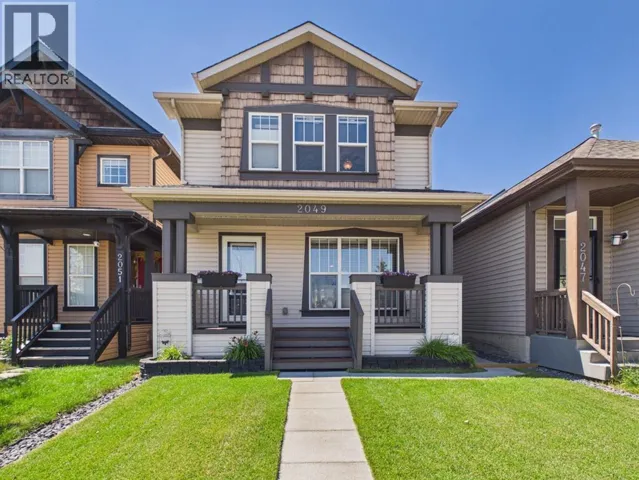 2049 New Brighton Gardens SE, Calgary, Alberta T2Z4X4