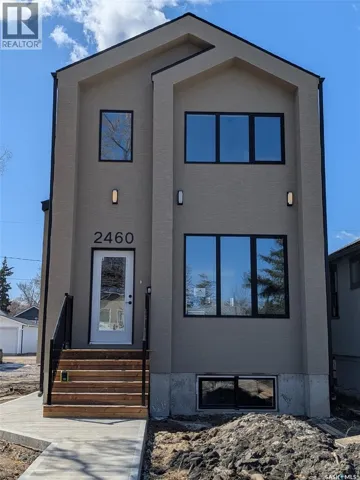 2460 Lindsay STREET, Regina, Saskatchewan S4N3C6
