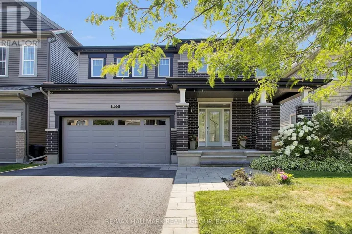 636 EAGLE CREST HEIGHTS, Ottawa, Ontario K2S1G1