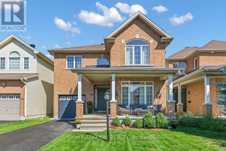 196 LAMPLIGHTERS DRIVE, Ottawa, Ontario K2J0K9