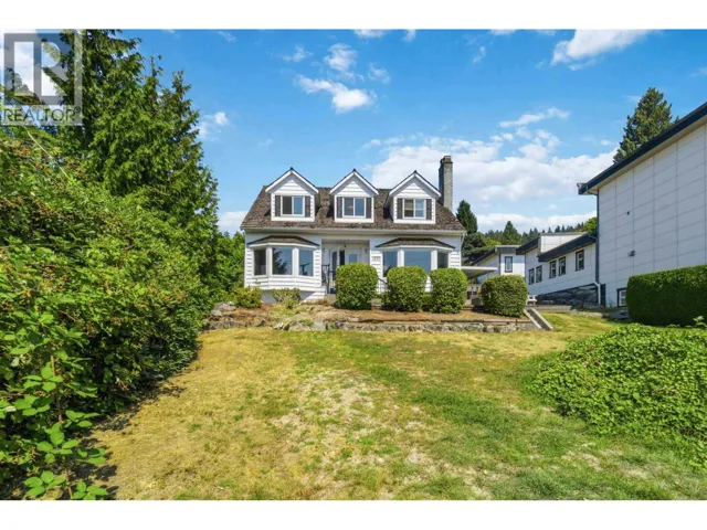 1237 IOCO ROAD, Port Moody, British Columbia V3H2W9